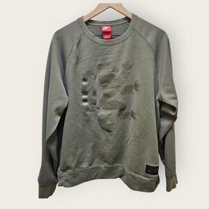 Nike LBJ "Virescit Vulnere Virtus" Lion Crewneck Sweatshirt Men's Large Olive